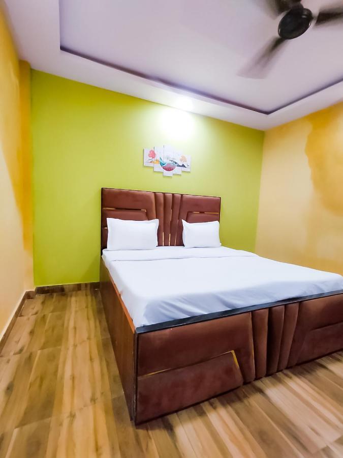 Roomshala 122 Hotel Park View - Near Adarsh Nagar Nova Deli Exterior foto